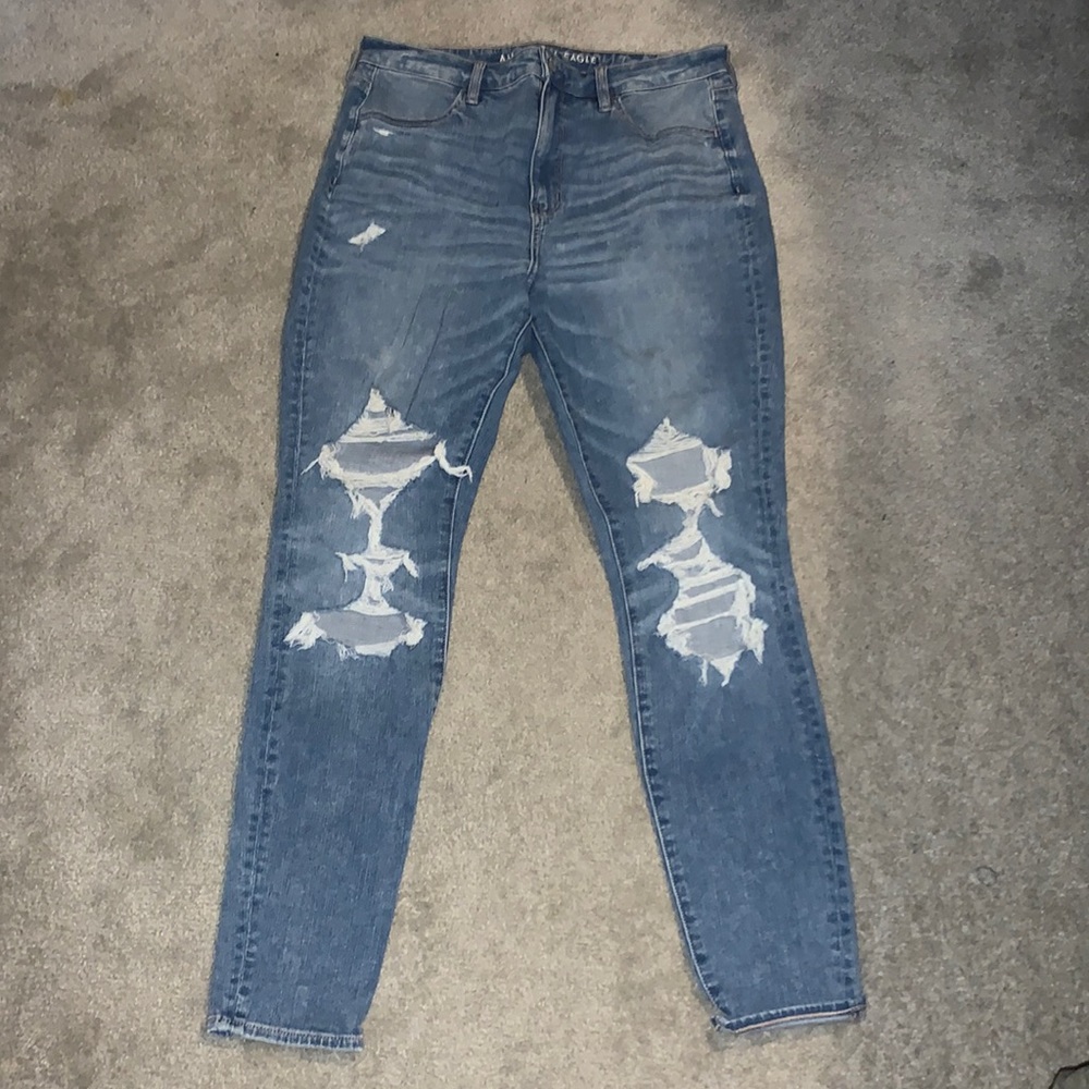 AE Ripped Skinny Jeans